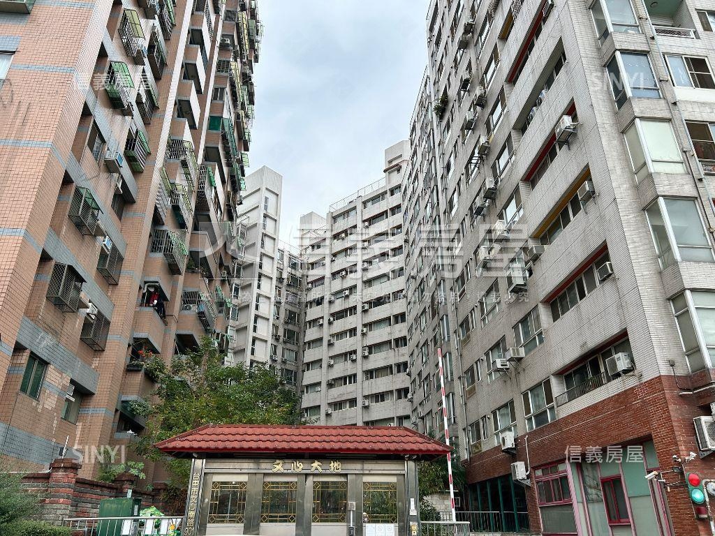 近樹義國小視野讚三房平車房屋室內格局與周邊環境