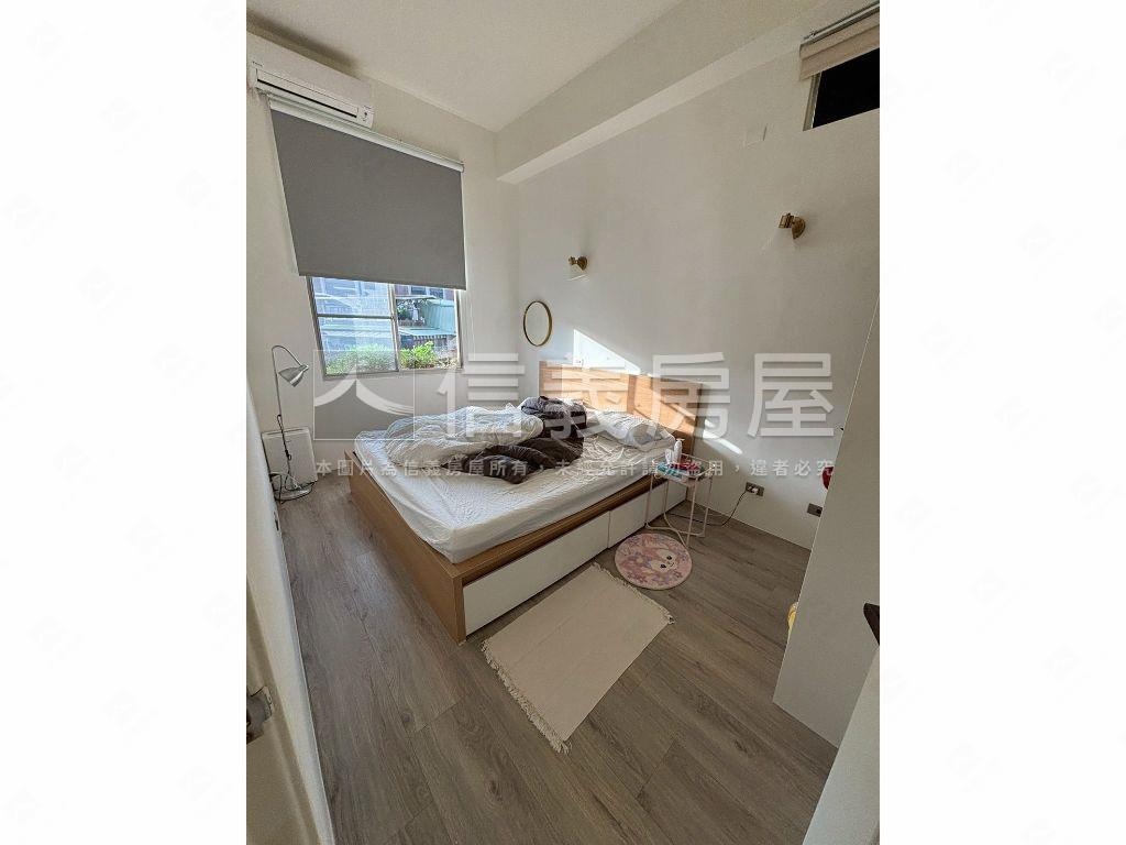 輕奢質感。挑高電梯一房房屋室內格局與周邊環境