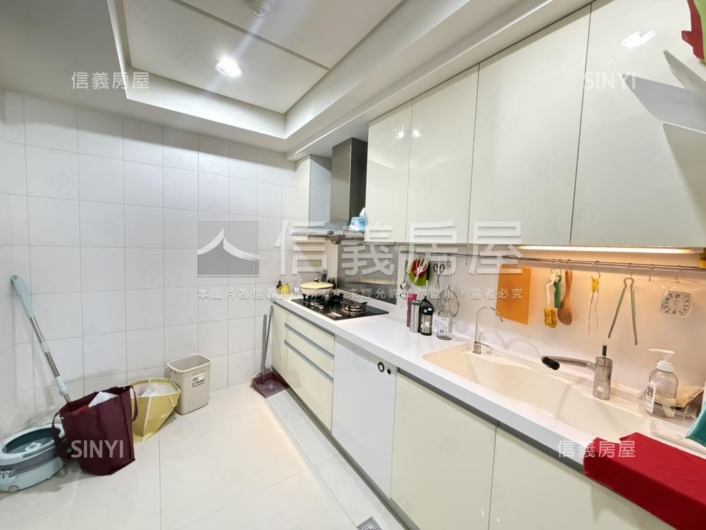 惠宇青雲大四房三坡平車位房屋室內格局與周邊環境