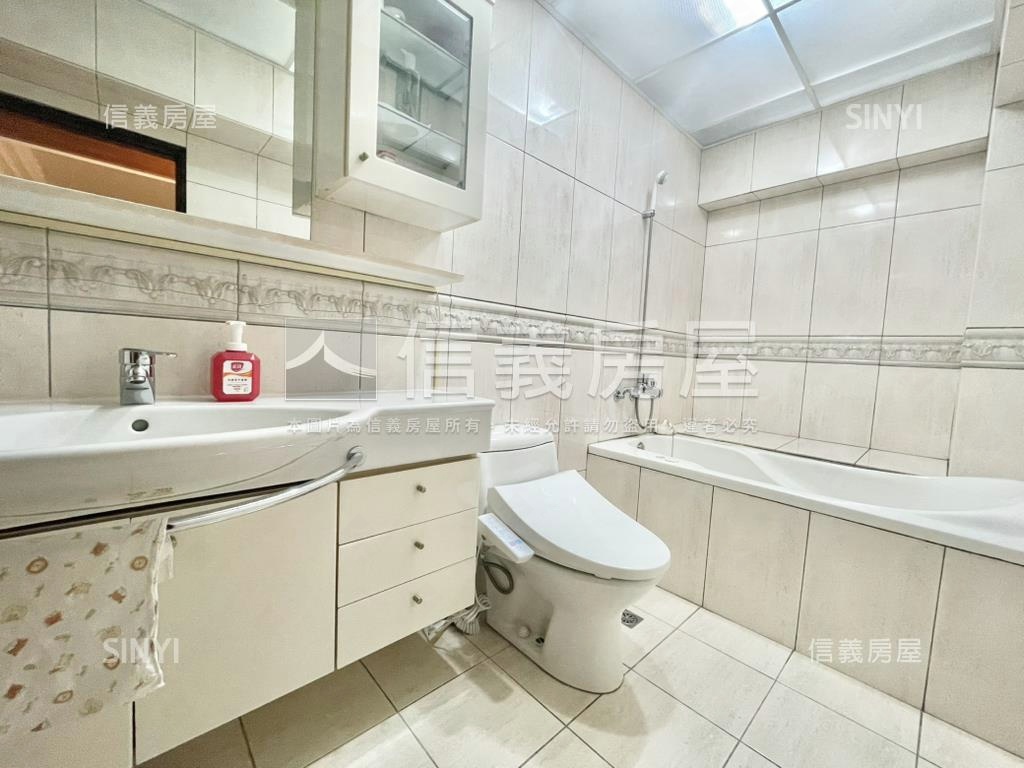 ㊣如意園大空間附坡平車位房屋室內格局與周邊環境