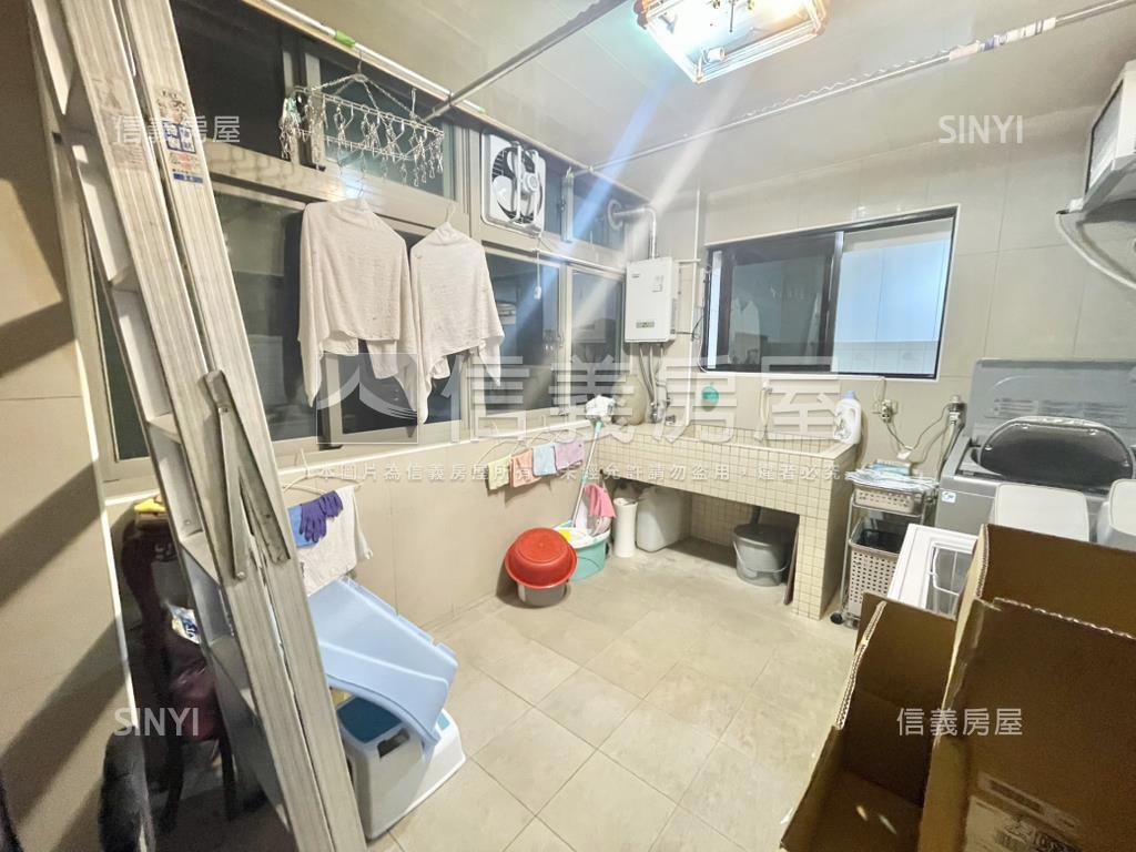 ㊣如意園大空間附坡平車位房屋室內格局與周邊環境