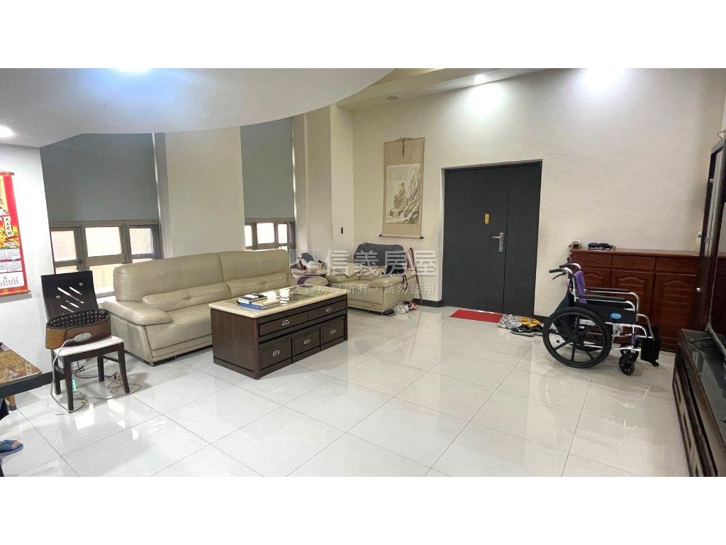 府中挑高一樓稀有釋出房屋室內格局與周邊環境