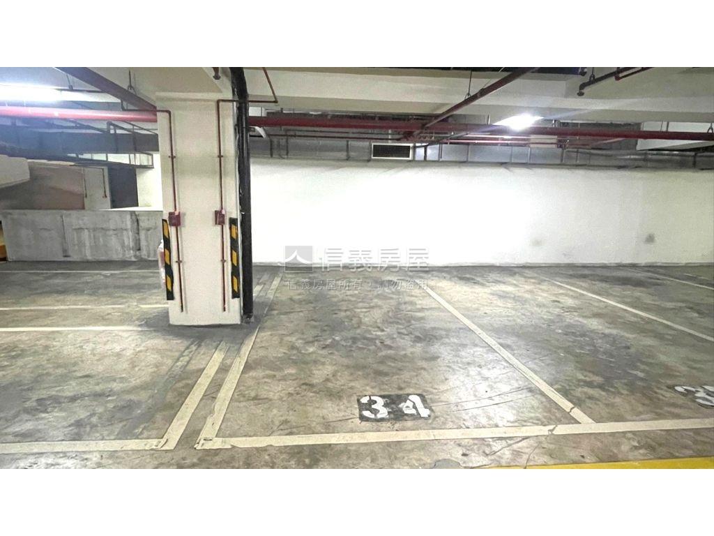 府中挑高一樓稀有釋出房屋室內格局與周邊環境