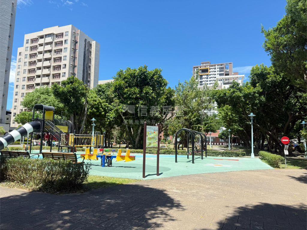 捷運中和站方正公寓三樓房屋室內格局與周邊環境