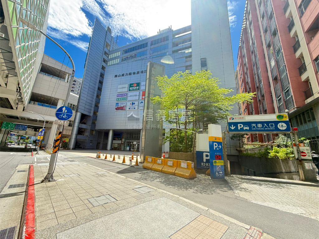 捷運中和站方正公寓三樓房屋室內格局與周邊環境