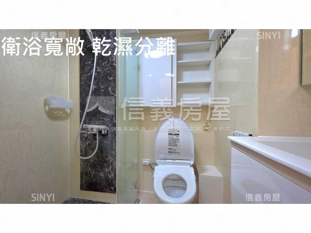ＥＡＴ時尚館挑高美裝景觀房屋室內格局與周邊環境