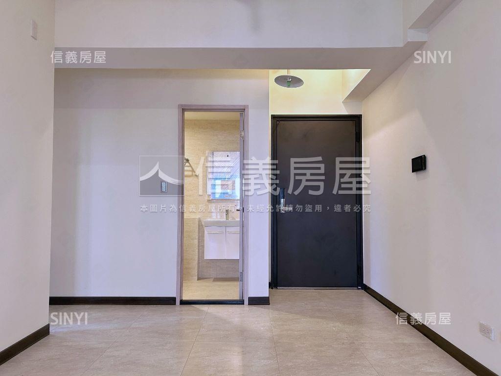 靜賞愛河・高景三房平車房屋室內格局與周邊環境