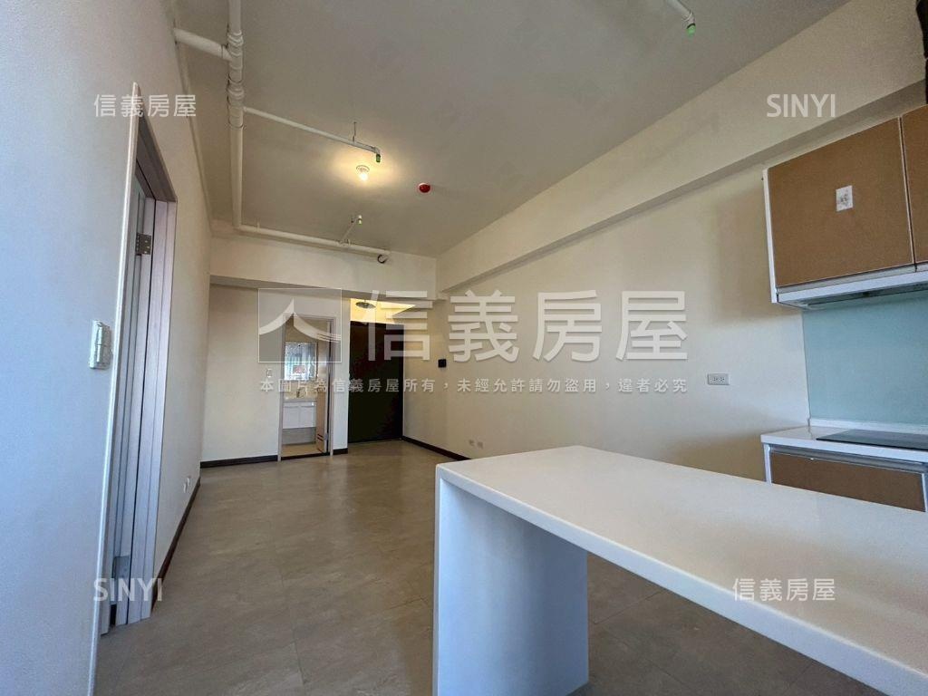 靜賞愛河・高景三房平車房屋室內格局與周邊環境