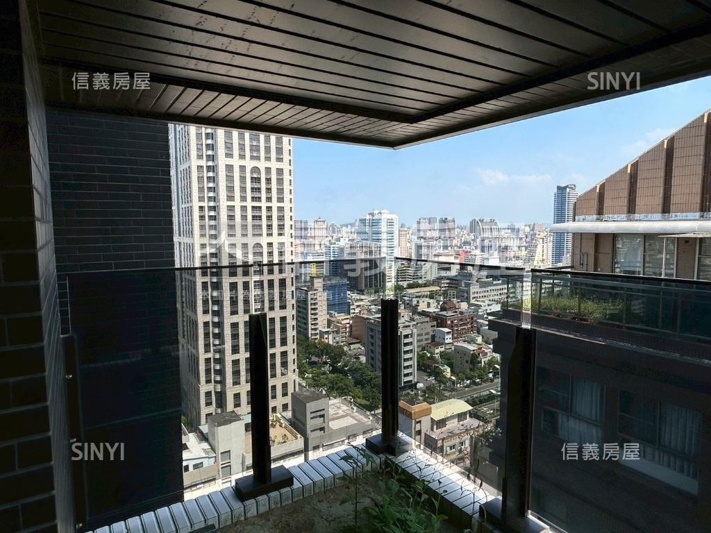 靜賞愛河・高景三房平車房屋室內格局與周邊環境