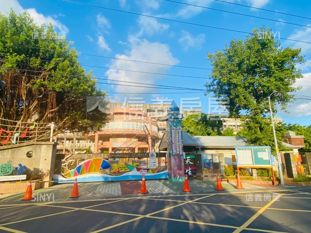 天生段重劃土地四房屋室內格局與周邊環境