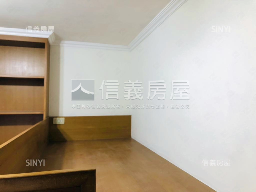後山埤★低總價★小資宅房屋室內格局與周邊環境