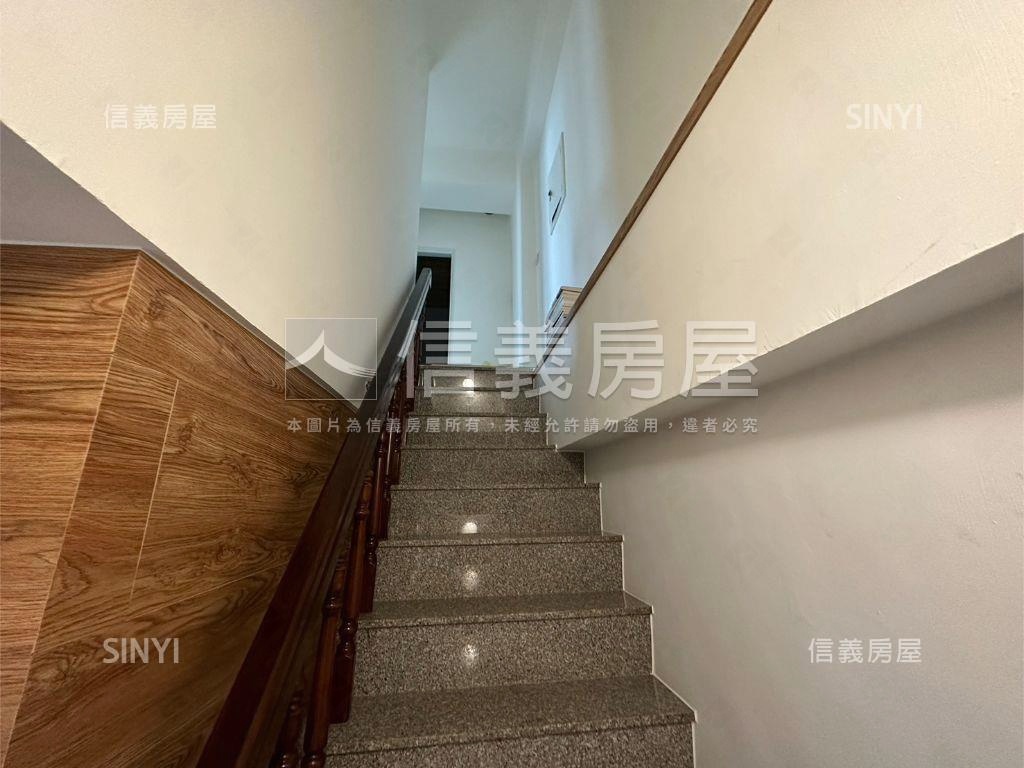 歸仁黎明雅築質感樓店房屋室內格局與周邊環境