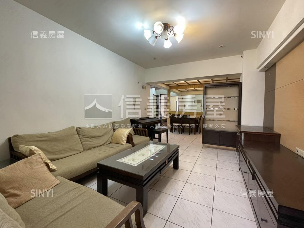 中山路大四房平面車位房屋室內格局與周邊環境