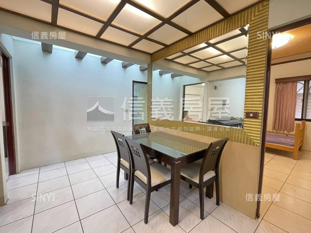 中山路大四房平面車位房屋室內格局與周邊環境