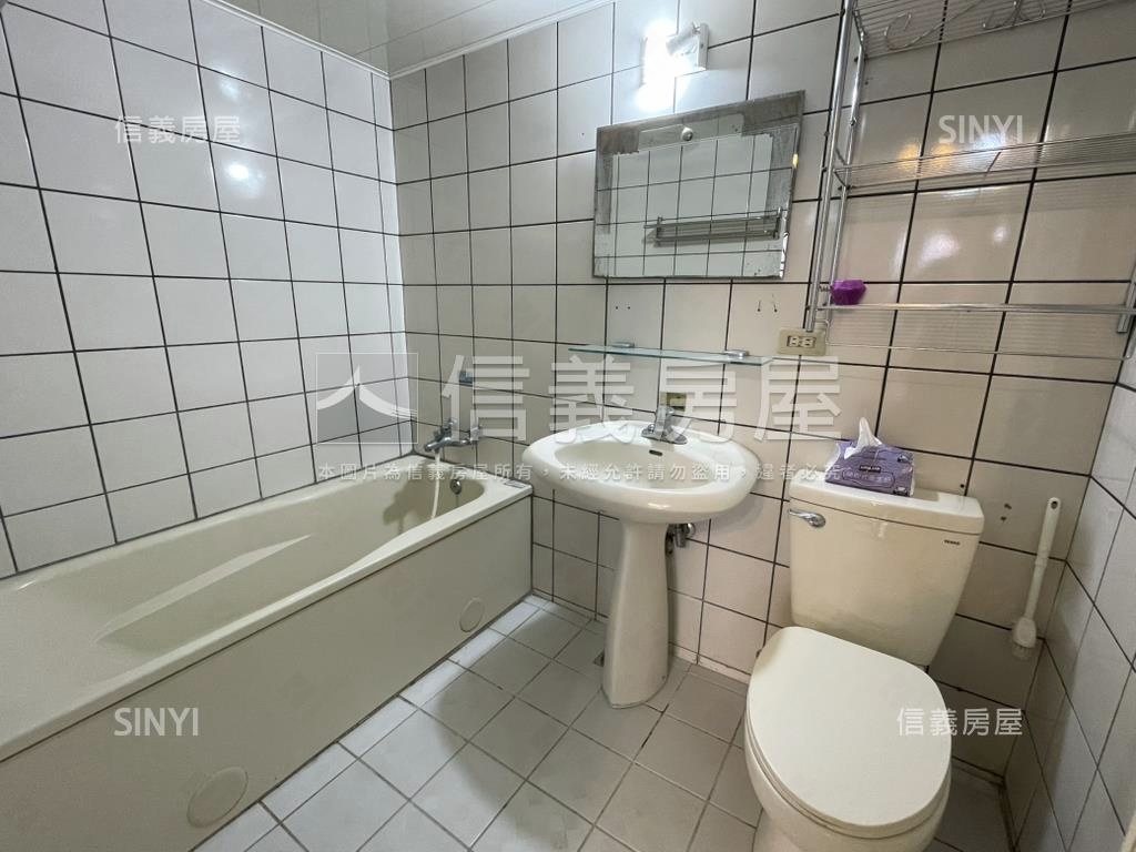 中山路大四房平面車位房屋室內格局與周邊環境