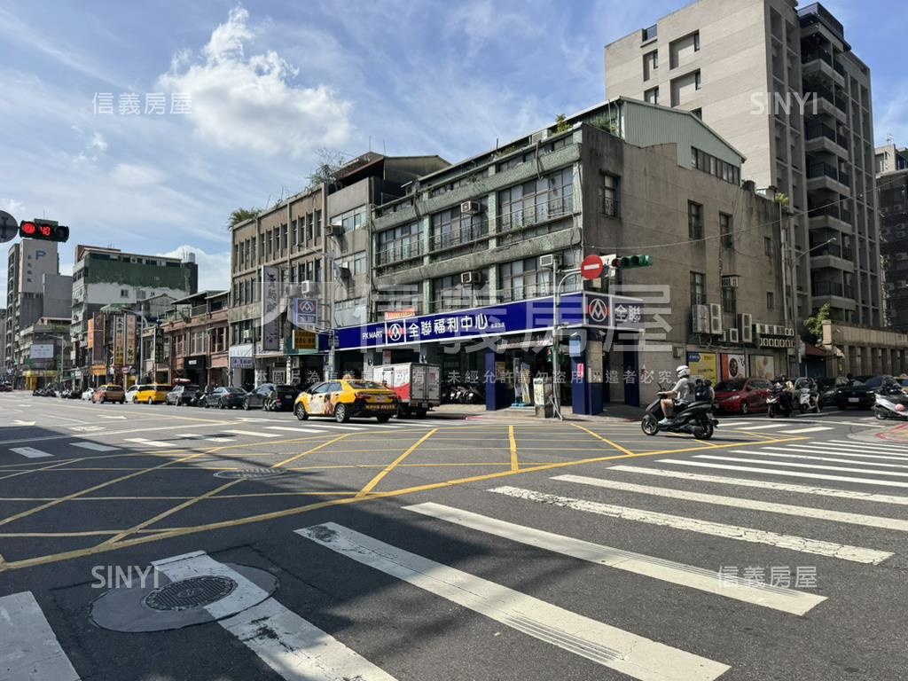 民族西路住四透天珠寶盒房屋室內格局與周邊環境