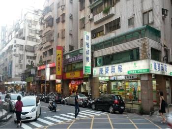 成功之巔‧內湖璀璨金店面