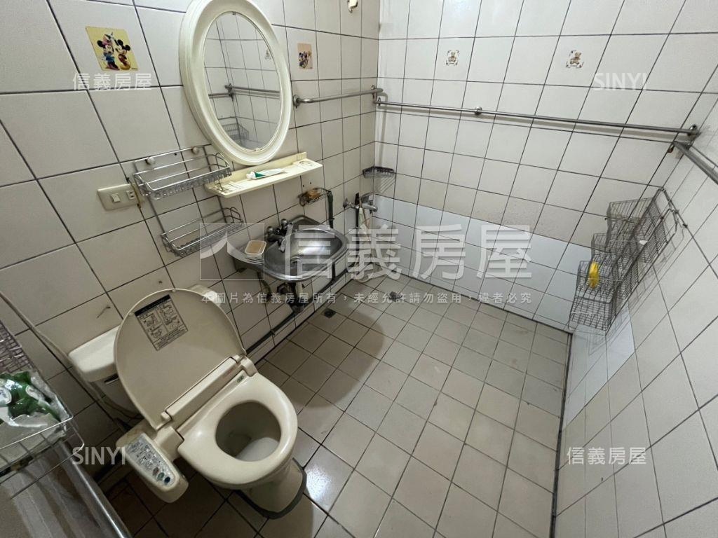 大空間美寓近三重站捷運房屋室內格局與周邊環境