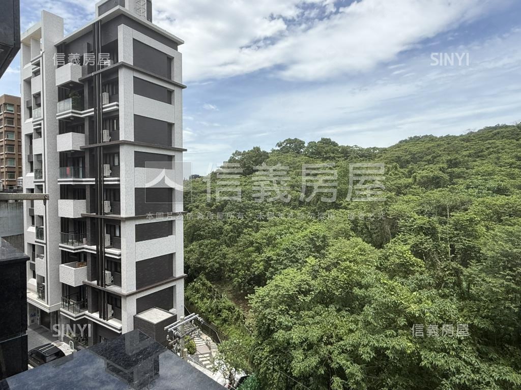 金爵騎仕守護一世房屋室內格局與周邊環境