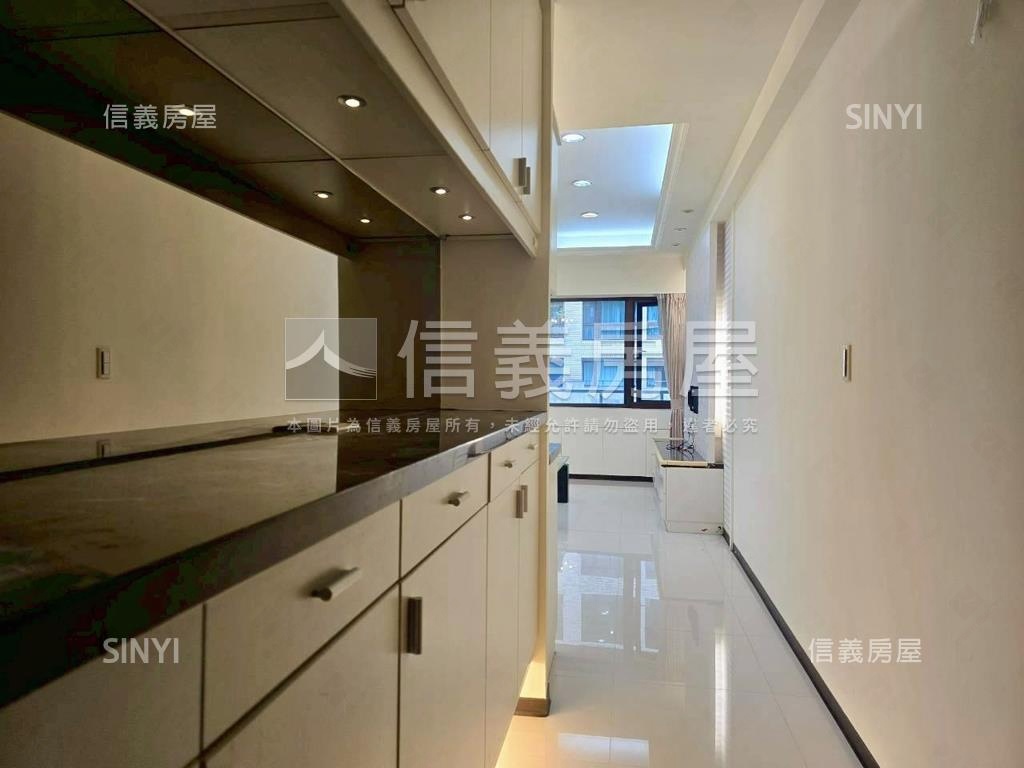 首席第一道美三房露臺房屋室內格局與周邊環境