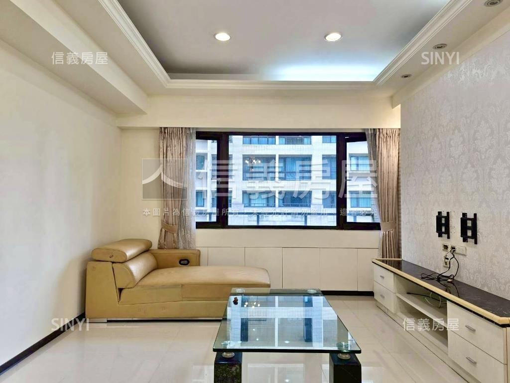 首席第一道美三房露臺房屋室內格局與周邊環境