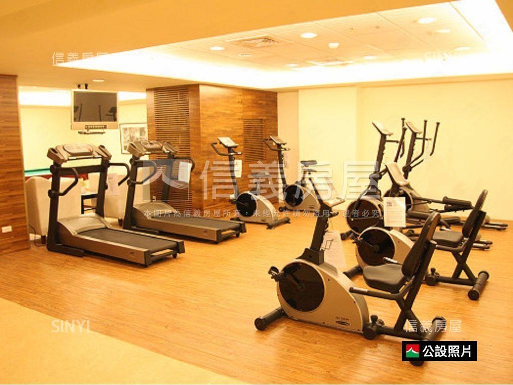 首席第一道美三房露臺房屋室內格局與周邊環境