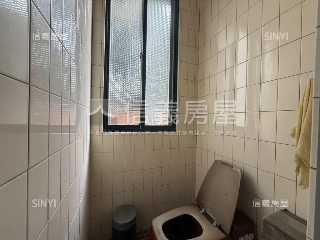 公園路大地坪透天房屋室內格局與周邊環境