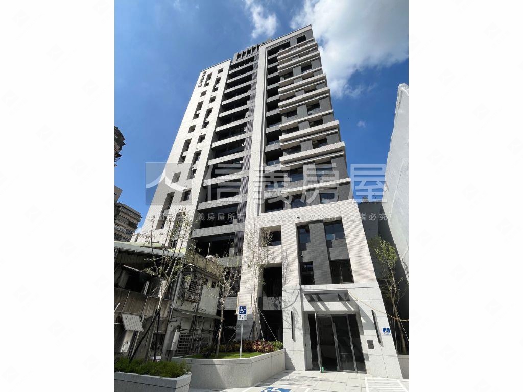 萬大境邊間明亮全新兩房房屋室內格局與周邊環境