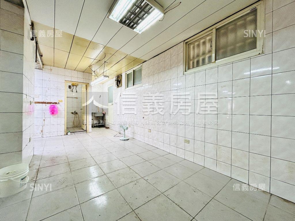 仁義街一樓大空間房屋室內格局與周邊環境