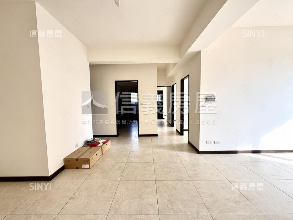 合新詠遇．面西南四房雙車房屋室內格局與周邊環境