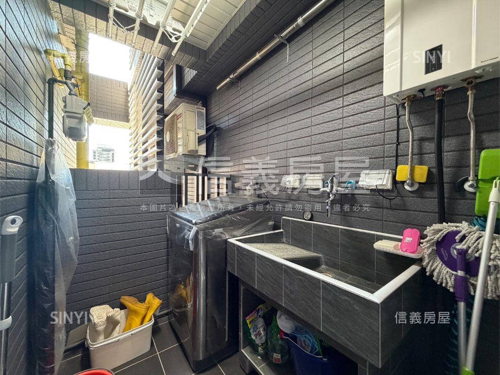 富宇御琚質感裝潢美三房房屋室內格局與周邊環境