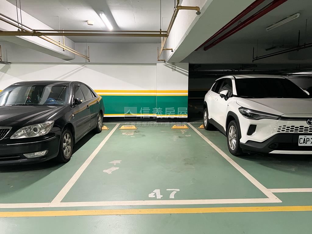 蔚城稀有釋出質感四房車位房屋室內格局與周邊環境