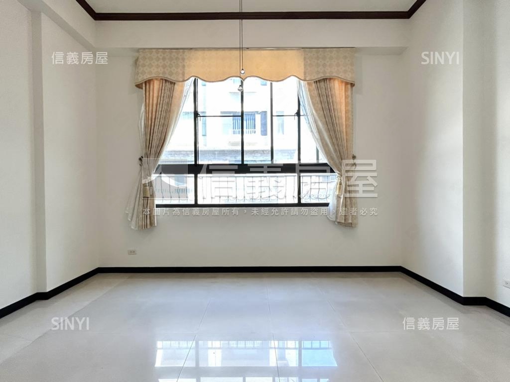 鄭仔寮｜棒球場面寬雙車墅房屋室內格局與周邊環境