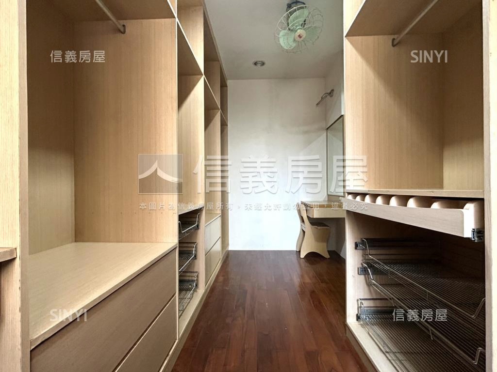 鄭仔寮｜棒球場面寬雙車墅房屋室內格局與周邊環境