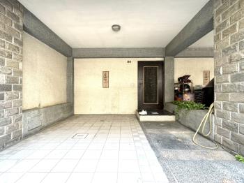 鄭仔寮｜棒球場面寬雙車墅