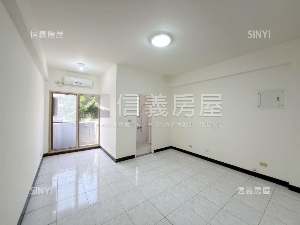 研究苑稀有邊間透天房屋室內格局與周邊環境