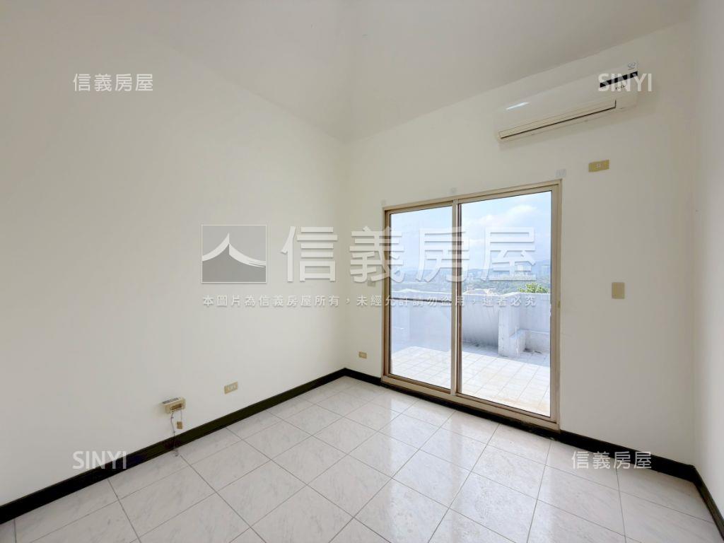 研究苑稀有邊間透天房屋室內格局與周邊環境