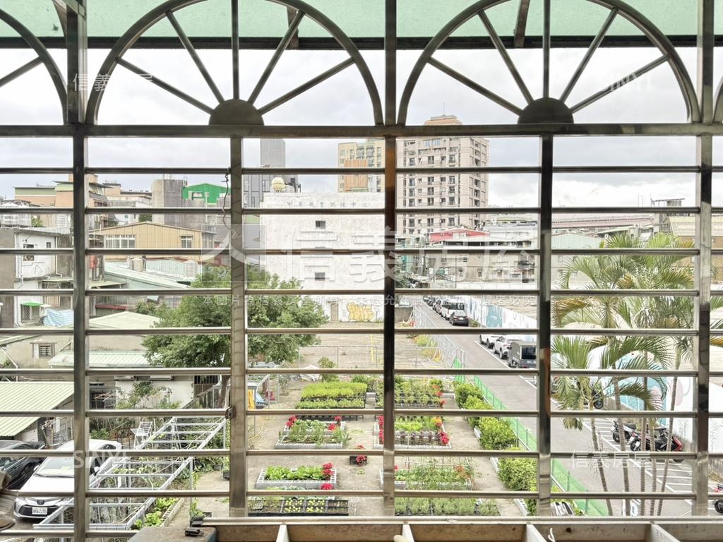 可約看☀滿庭芳邊間吉品房屋室內格局與周邊環境