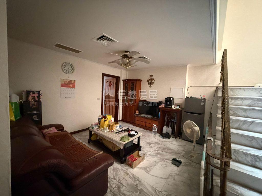 正街前後巷超大地坪透天房屋室內格局與周邊環境