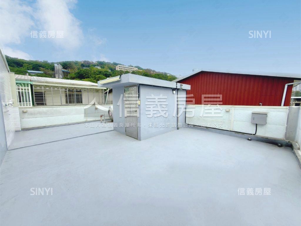 唭哩岸●邊間精美透天房屋室內格局與周邊環境