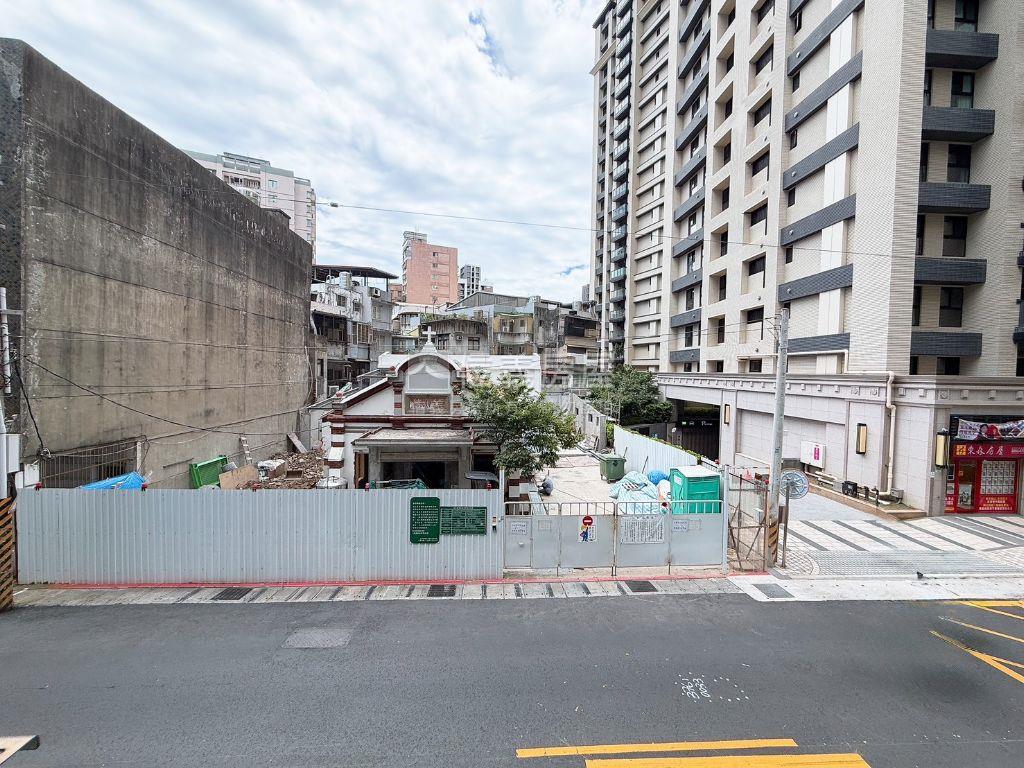 近捷運站電梯三房振榮天廈房屋室內格局與周邊環境