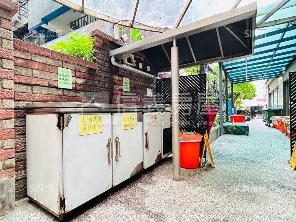 翡翠花園成家美宅房屋室內格局與周邊環境