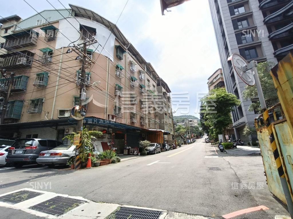 保安街邊間二樓公寓房屋室內格局與周邊環境