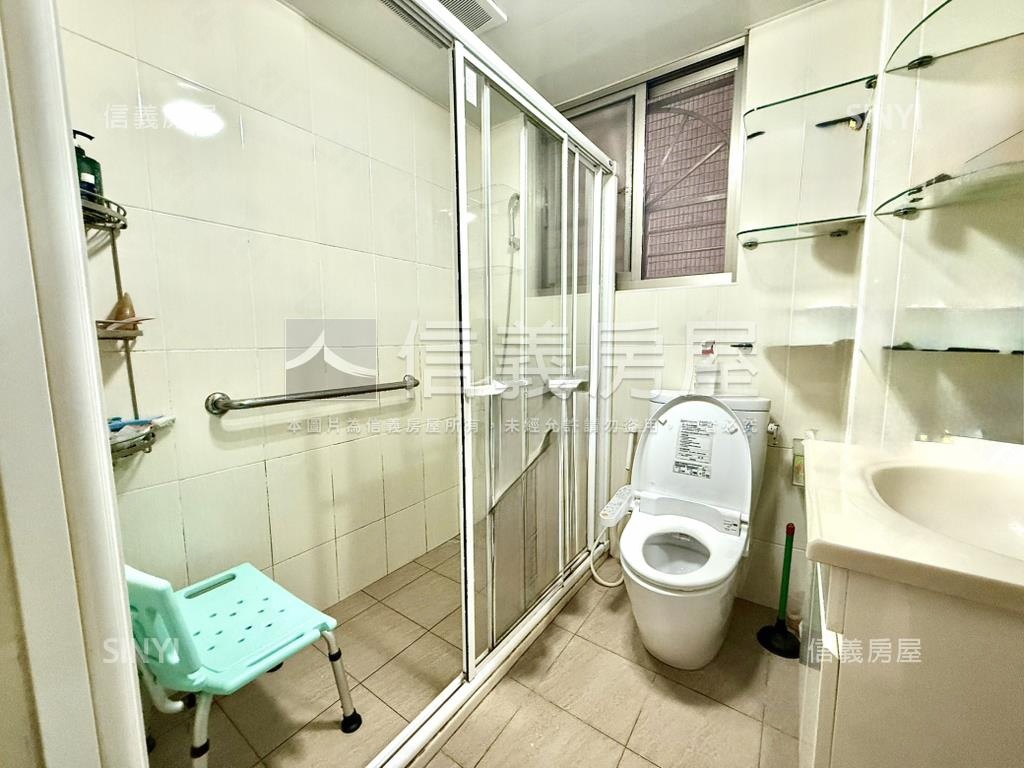 萬大名邸裝潢無障礙首選房屋室內格局與周邊環境