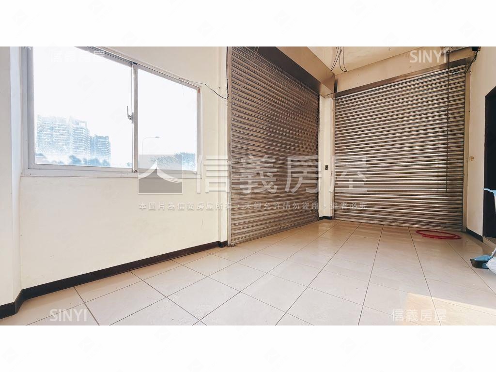 臨未來漢神百貨１１期角墅房屋室內格局與周邊環境