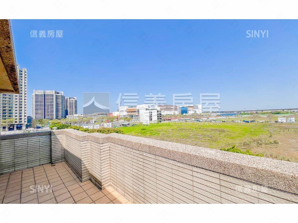 臨未來漢神百貨１１期角墅房屋室內格局與周邊環境