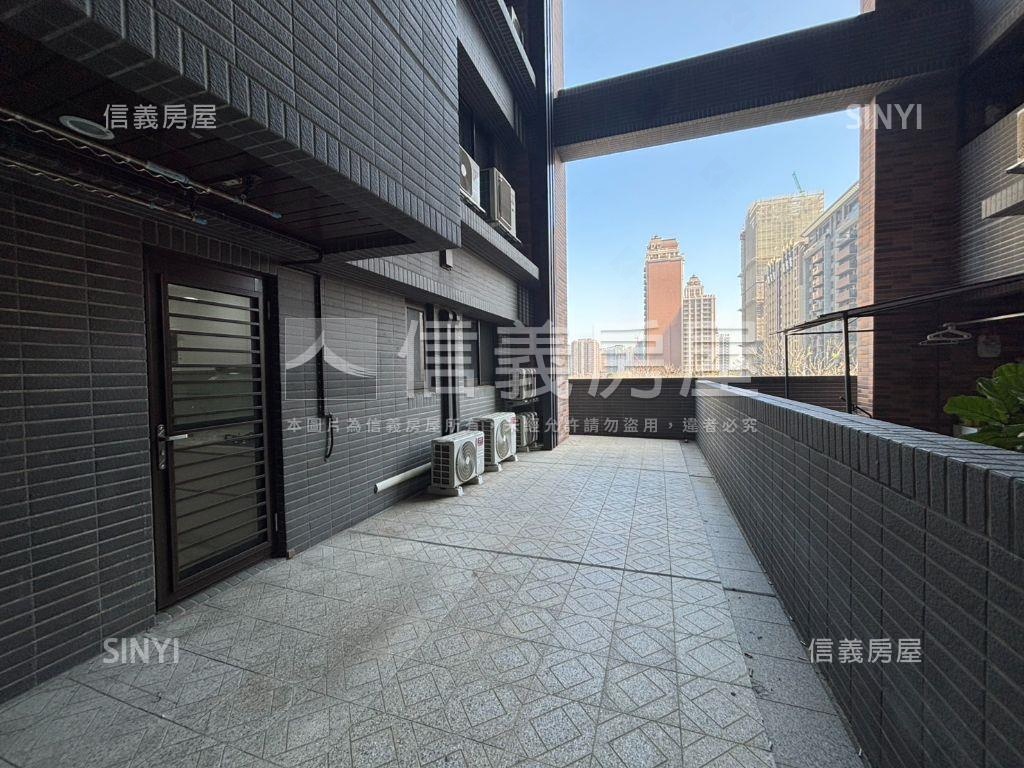 近站前大露臺☆詠美館三房房屋室內格局與周邊環境
