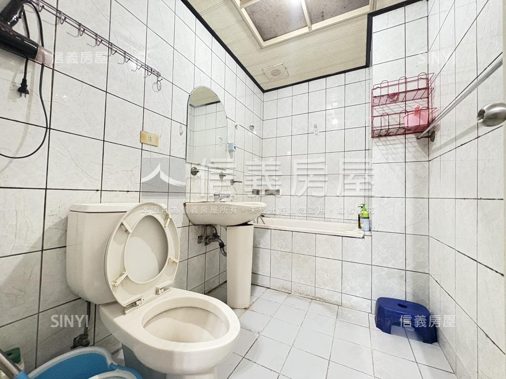 低總價１樓兩房房屋室內格局與周邊環境