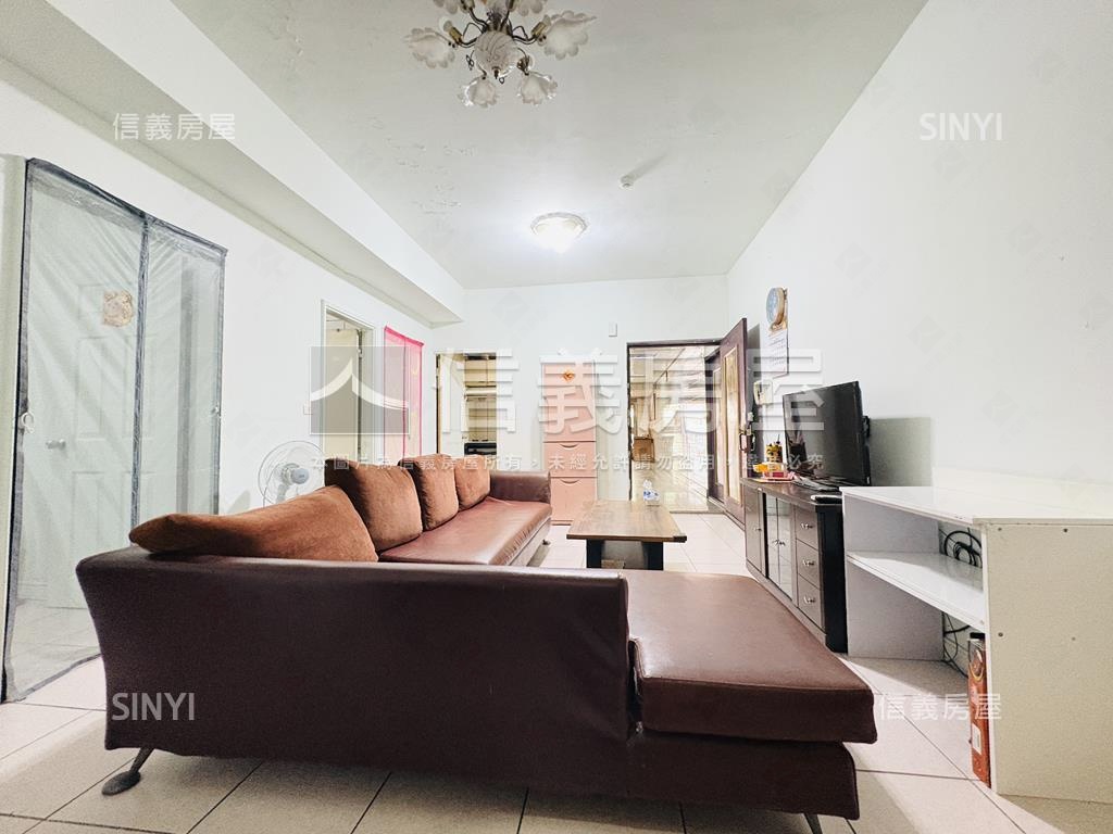 低總價１樓兩房房屋室內格局與周邊環境