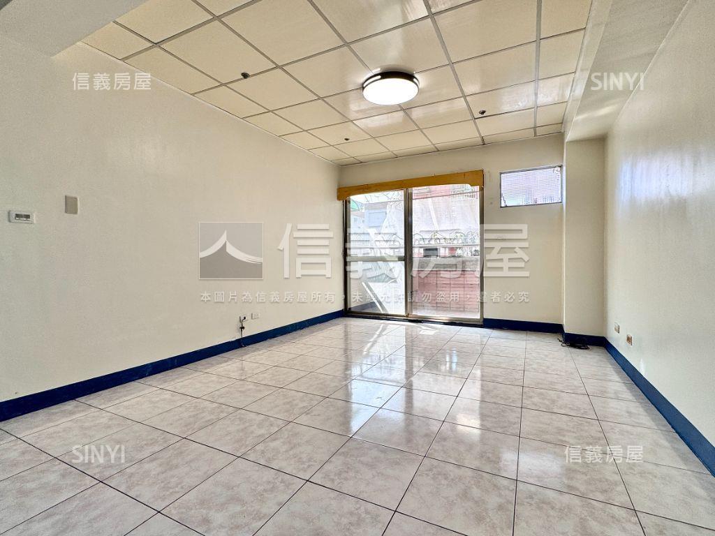 翠華國宅低總價高樓四房房屋室內格局與周邊環境
